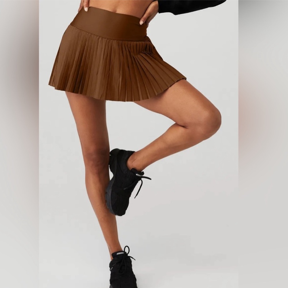 ALO Yoga Grand Slam Tennis Skirt in Brown — Size XXS